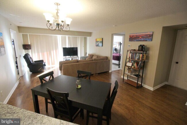 Photo - 1200 Braddock Pl Unit 312
