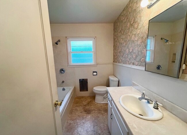 Photo - 15 Hillcrest Dr