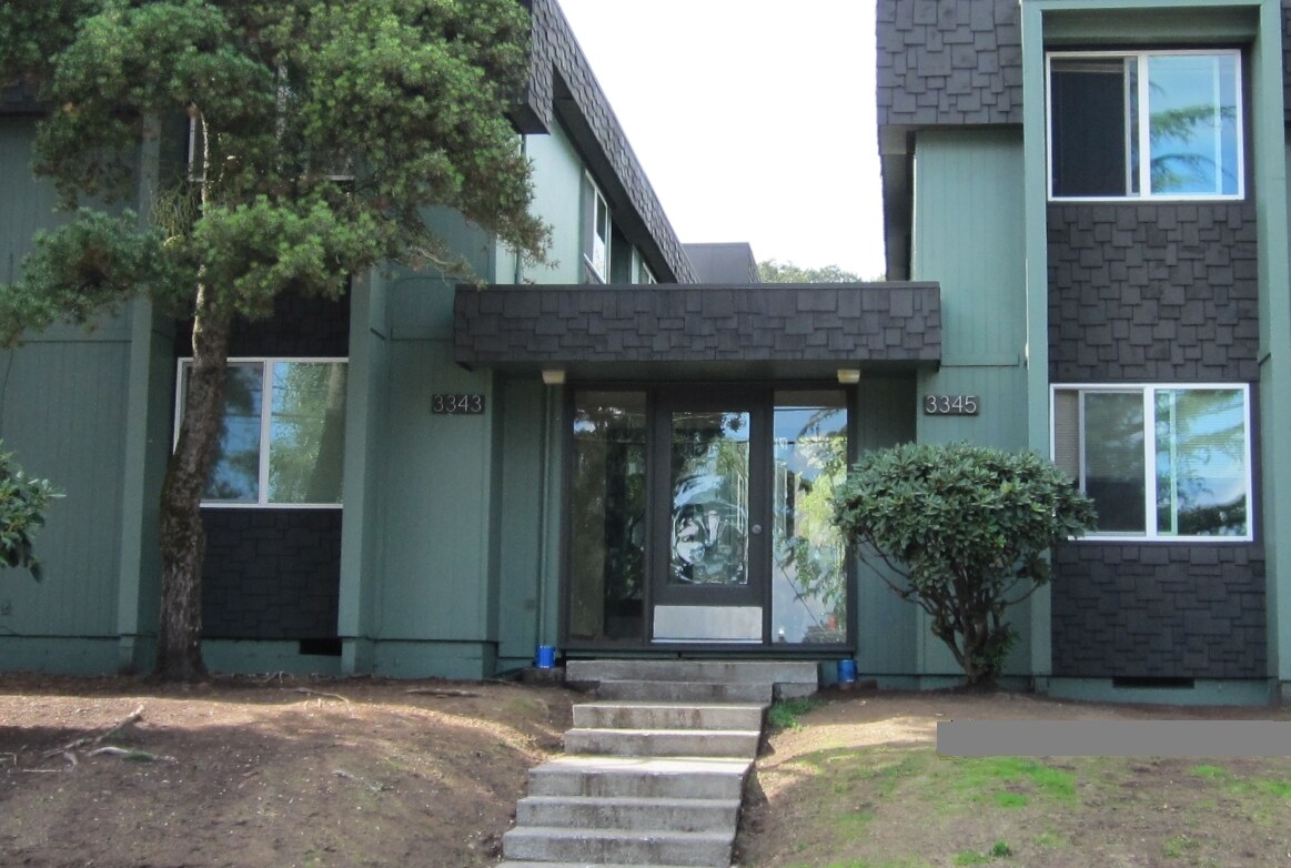 Photo - Towne South Apartments