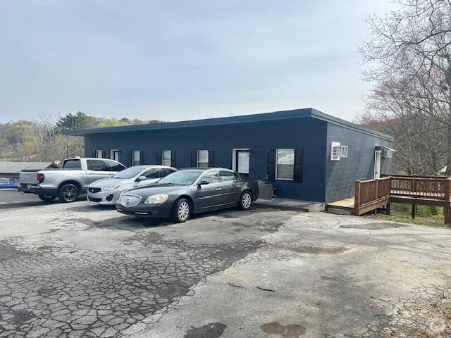 Building Photo - 1607 Wildwood Ave SE Rental