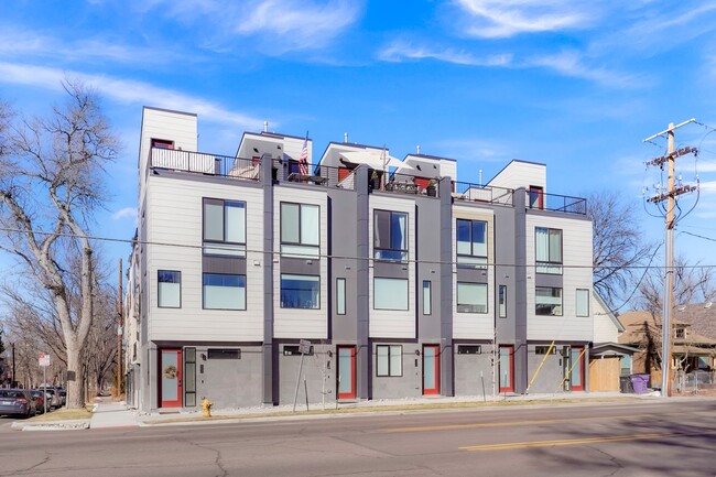 Modern Townhome ~ Rooftop Deck ~ Mountain ... - Modern Townhome ~ Rooftop Deck ~ Mountain ...