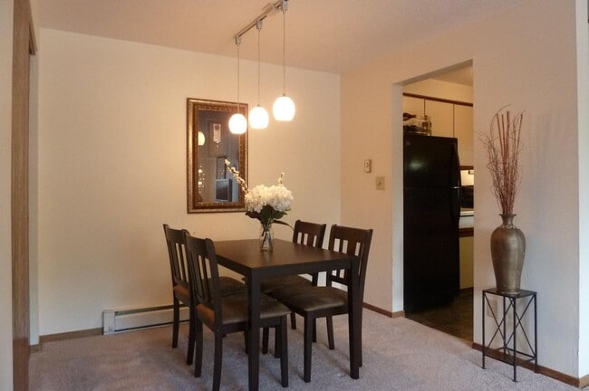 Photo - $1,095 | 2 Bedroom, 1 Bathroom Apartment | Cat Friendly* | Available for August 1st, 2026 Move In! Unit 31