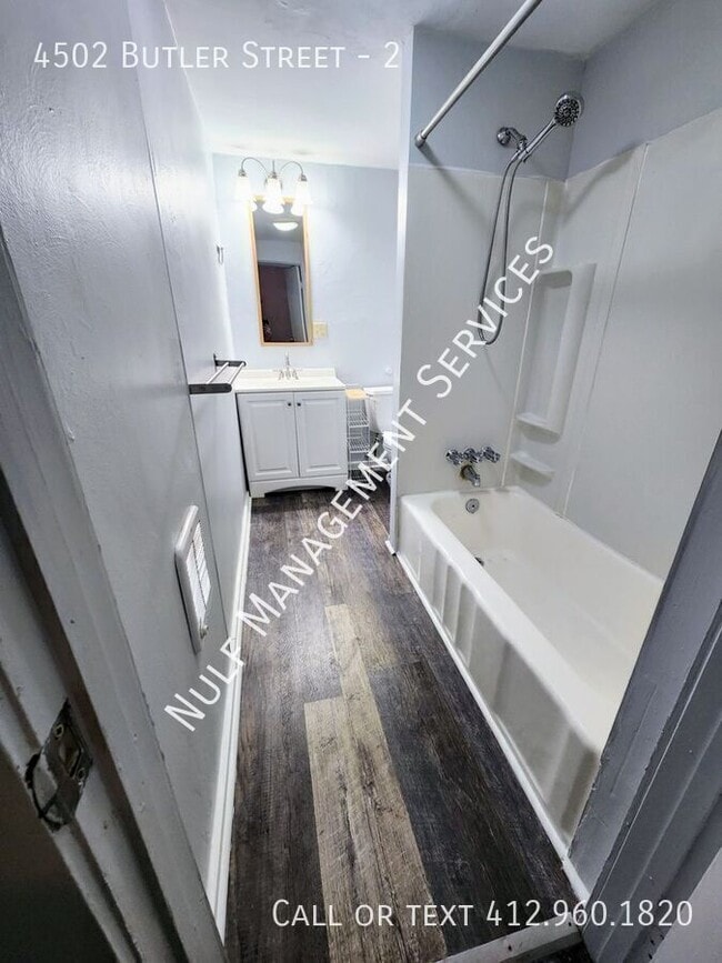 Photo - 4502 Butler St Unit 2