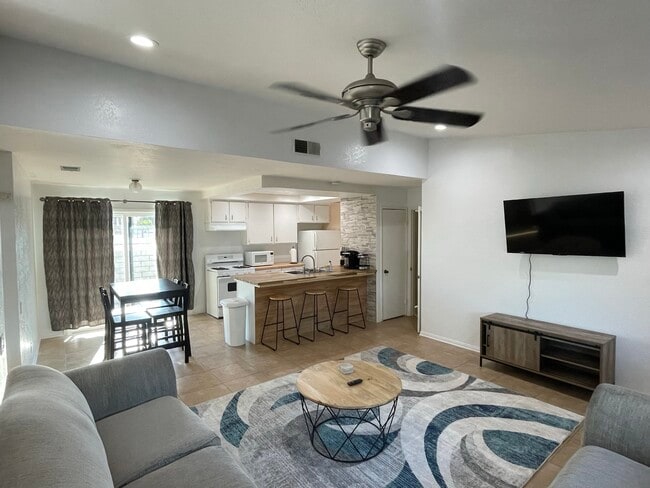 Living Room - 1 Lakeview Cir Unit 1