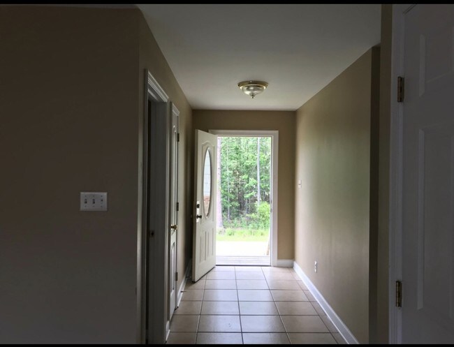 Photo - 6155 E Lamar St