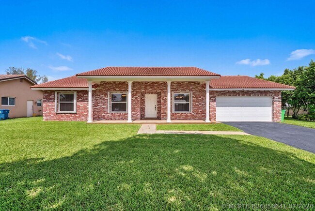 Photo - 905 NW 133rd Ave