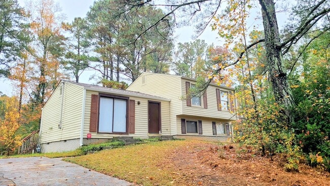 Building Photo - 3427 Centerville Ln SW