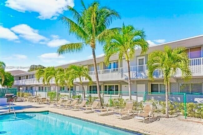 Photo - 2175 NE 56th St Unit 105