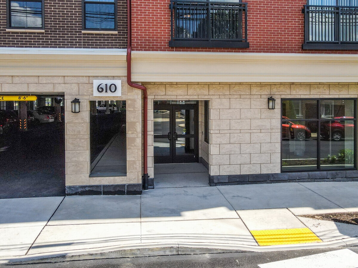 Photo - Summit House Apartments - Senior Housing