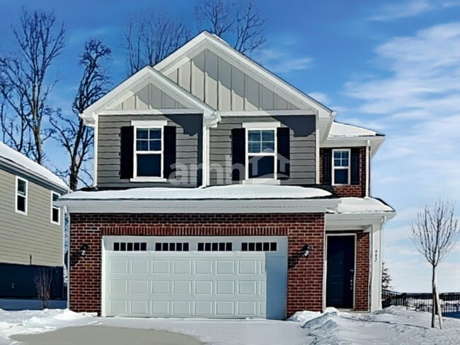 Building Photo - 992 Heritage Blvd