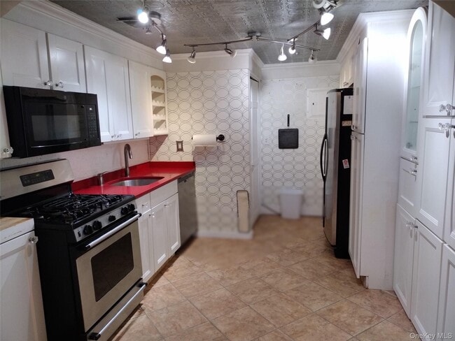 Photo - 396 Birchwood Rd