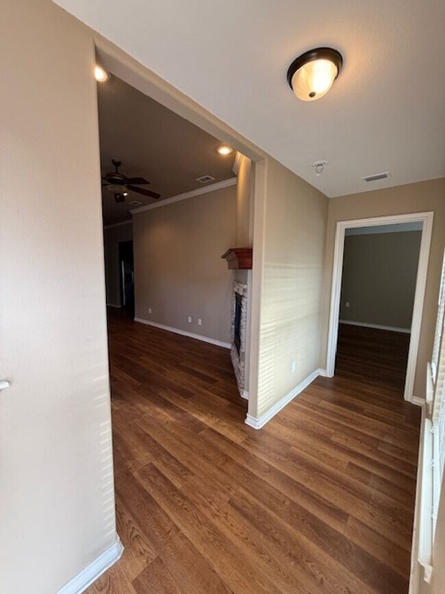 Photo - 2312 Independence Blvd