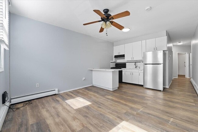 Photo - 1053 SUMMIT Ave Unit 1