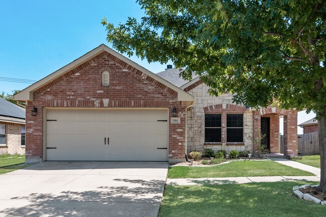 Photo - 550 Laurel Ln