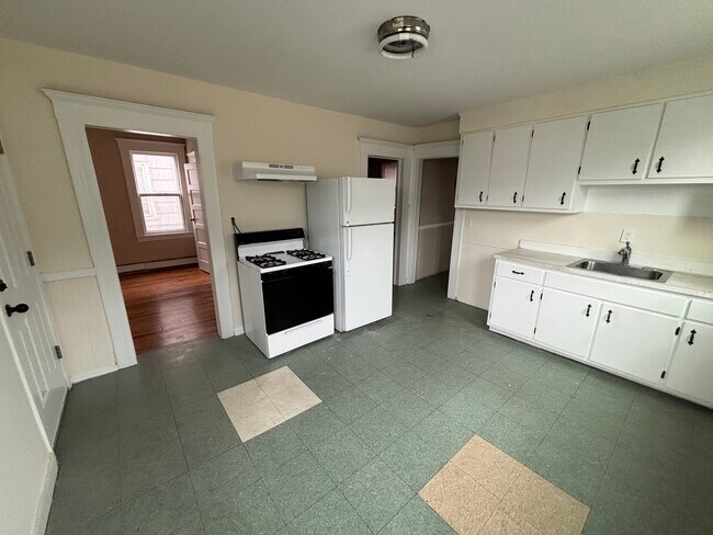 Photo - 182 Sheridan St Unidad #2