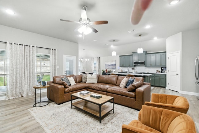 Photo - 1629 Town Creek Cir