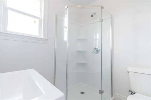 Photo - 2012 Walkers Ln