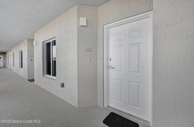 Photo - 1825 Riverside Dr