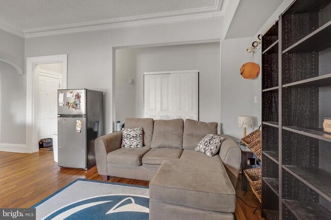 Photo - 3017 W Girard Ave Unit 3F