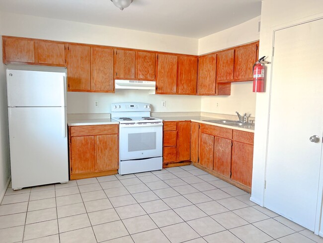 Building Photo - A577 Unit 1625-102