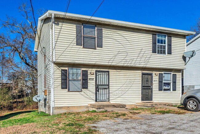 Photo - Two Bedroom Duplex near Trinity Hills in Nashville!