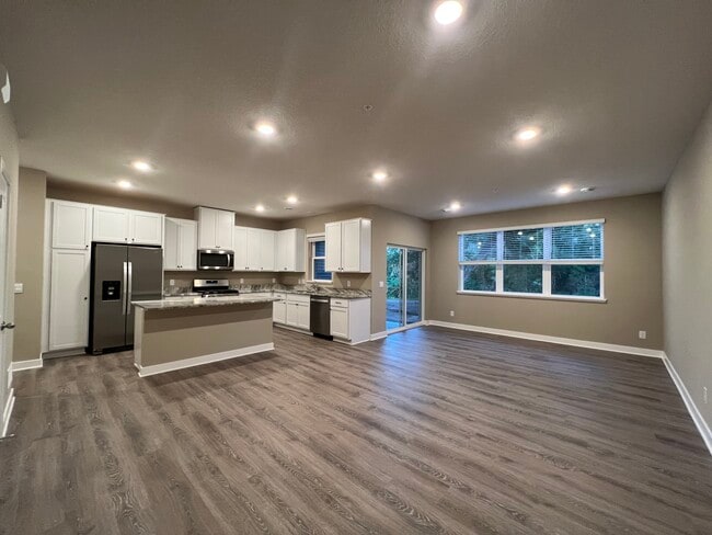 Photo - 13853 Kaylemore Trl