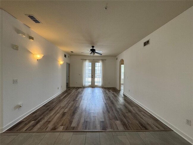 Photo - 3000 Laurel Park Ln Unit 201