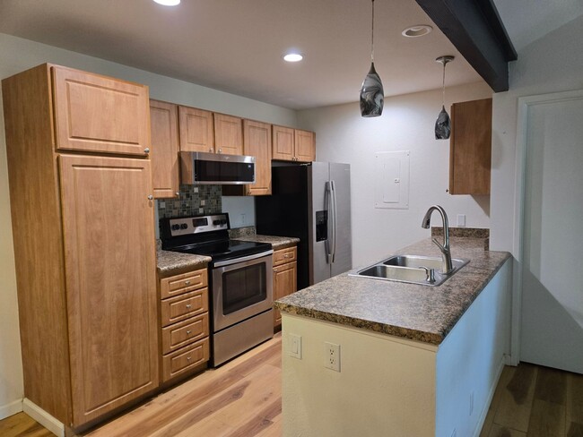 Building Photo - 68-3890-3890 Lua Kula St Unit 2607
