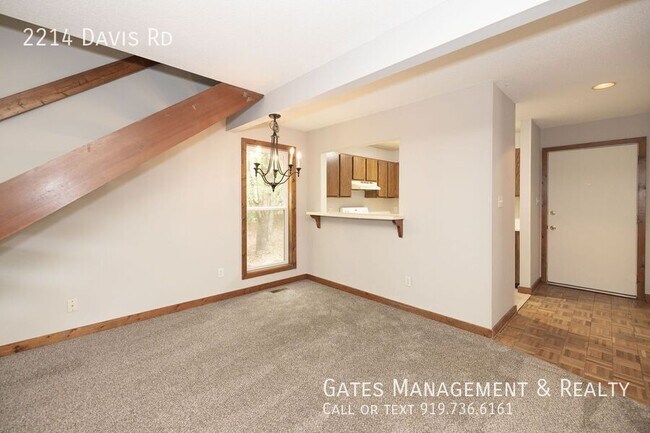 Photo - 2214 Davis Rd