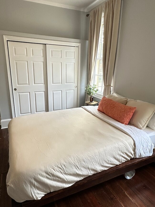 Photo - 239 W Lafayette Ave