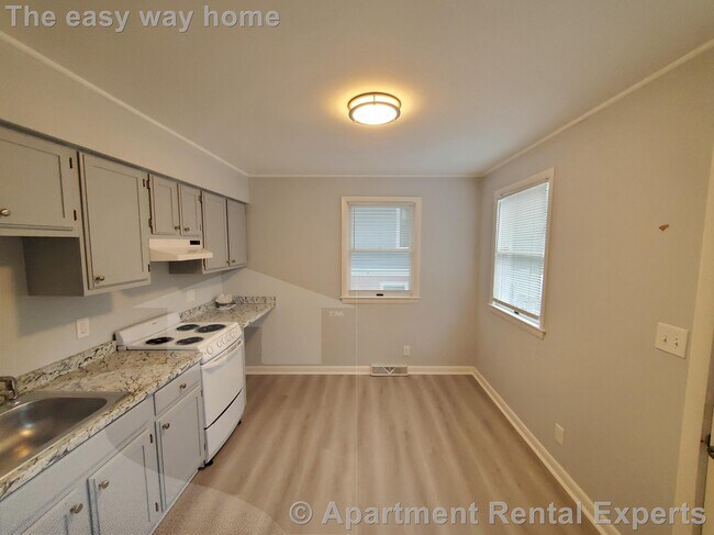 146 Highland Ave Unit 1R