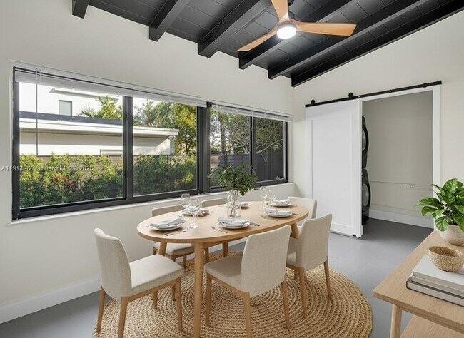 Photo - 3764 SW 27th Ln Unit 3762