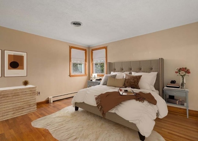 Building Photo - 114 Charger St