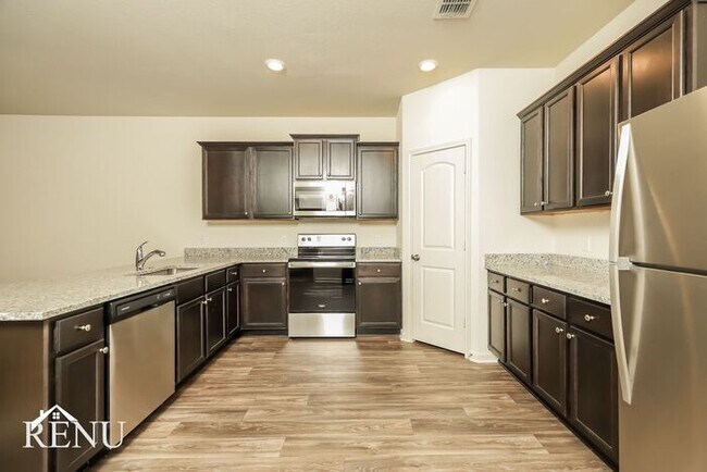 Photo - 11002 Chatham Ct