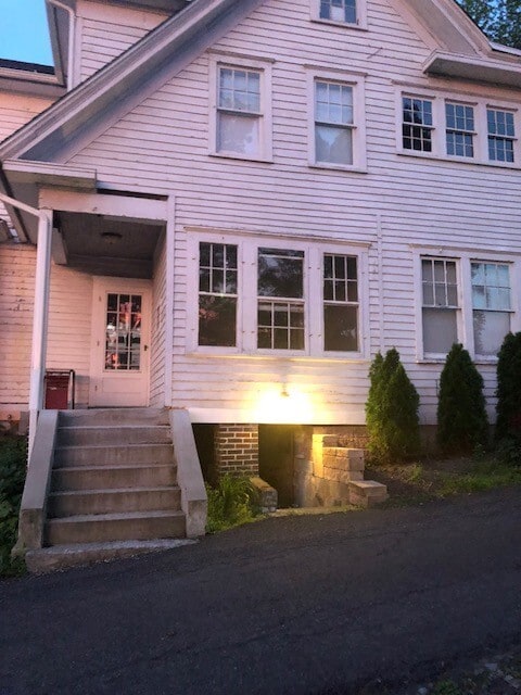 Building Photo - 63 Main St Unit 1