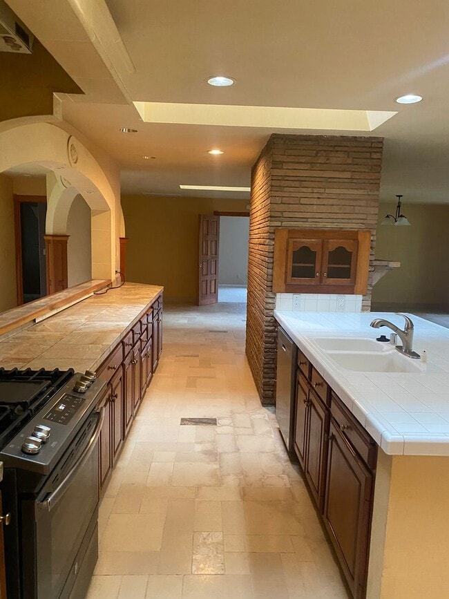 Photo - 2 bedroom , 3 bath Home on a Peaceful 25 acre parcel close to town