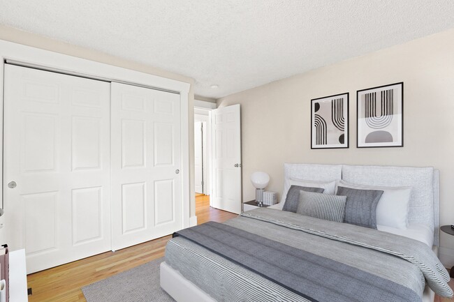 Photo - 1602 Franklin