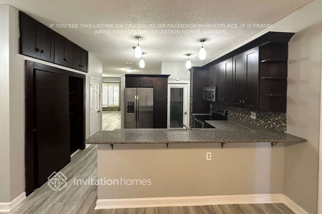 Photo - 6297 Lauderdale St