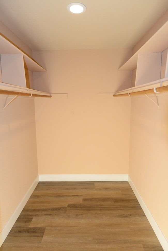 Walk in Closet