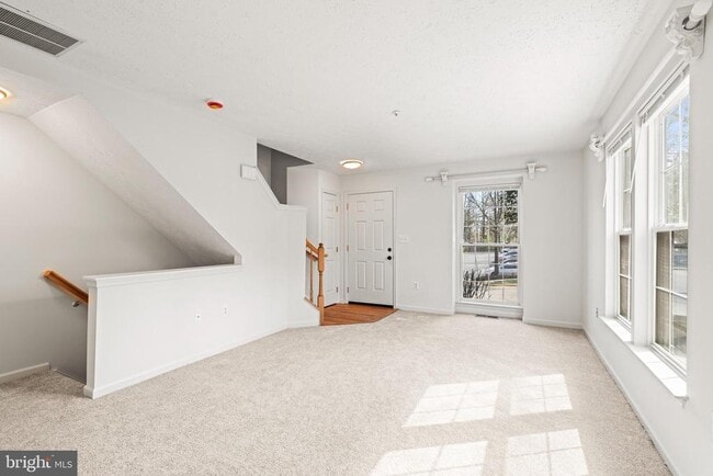 Photo - 8224 Spadderdock Way