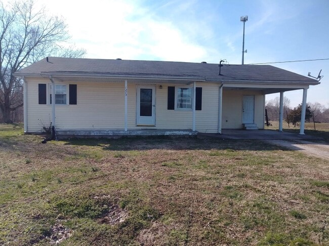 Building Photo - 3 bedroom 1 bath ( Austin Tracy ) Rental