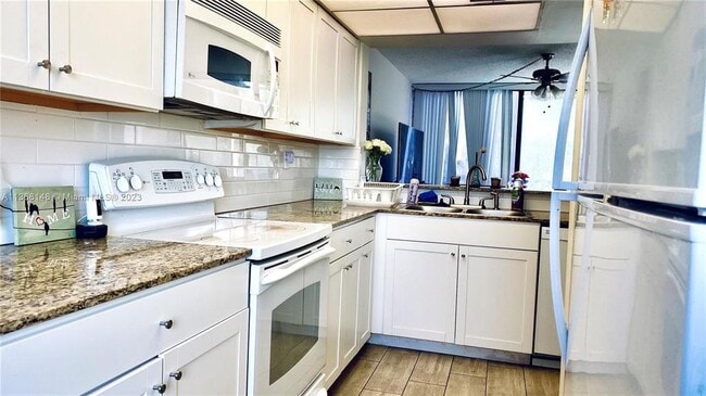 Photo - 2931 SW 87th Ter Unit 1923