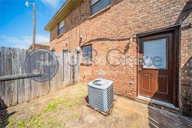 Photo - 5935 Shadydell Dr