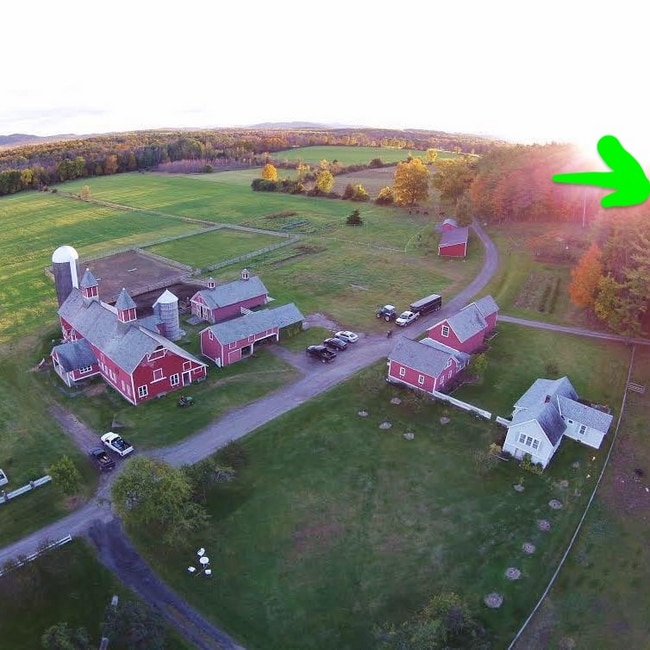 Photo - 24 Lake Shore Rd