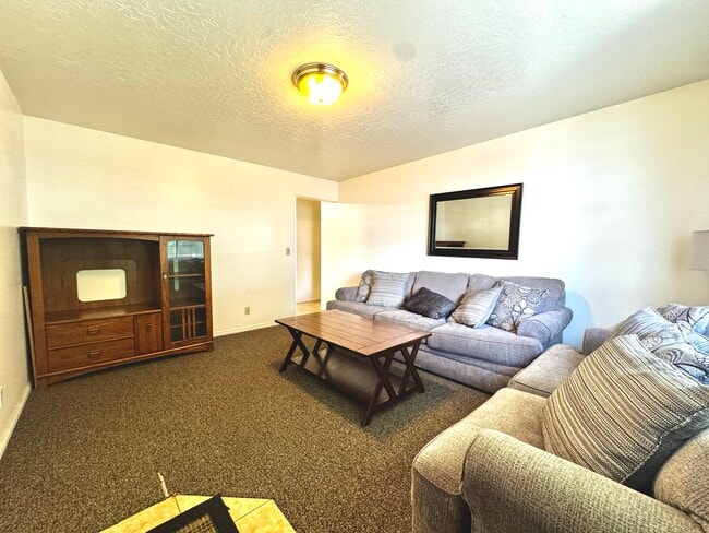Photo - Nottingham Apartments Unit 4 Bedroom D