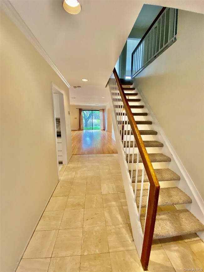 Photo - 75 Greenway Close