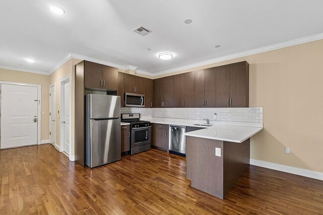 Photo - 4401 BERGENLINE Ave Unit 4B