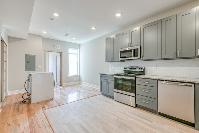 Building Photo - 2808 Cecil B Moore Ave Unit 2 Rental