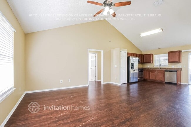 Photo - 1465 3rd Ave