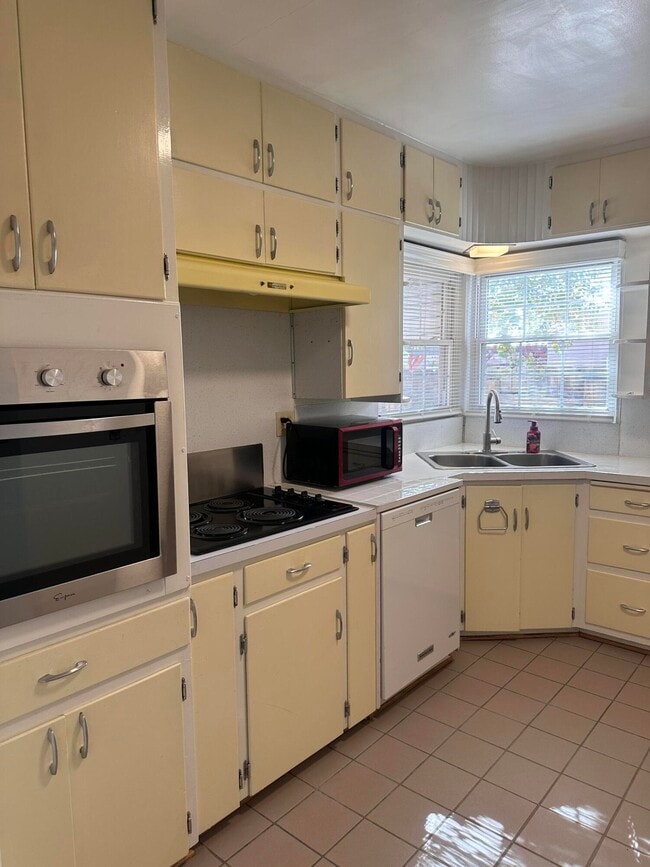 Photo - 4520 3rd St NW